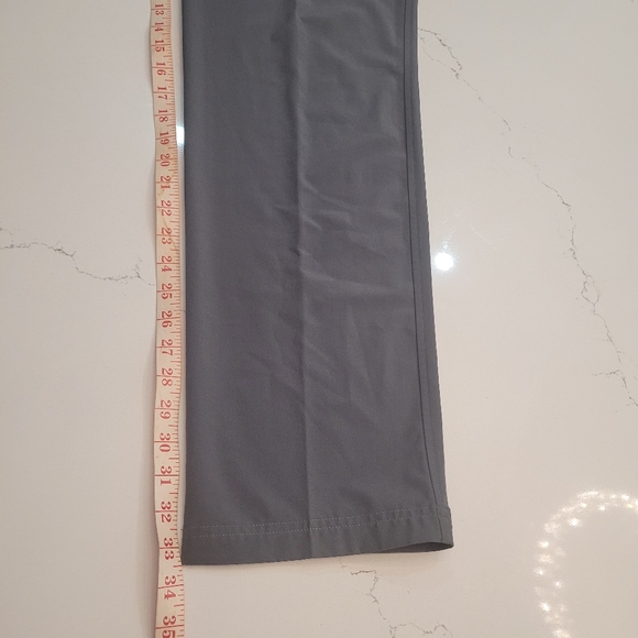 Nike Dri-Fit Flat Front Standard Fit Golf Pants - Men's size 34 x 34 - Picture 8 of 9